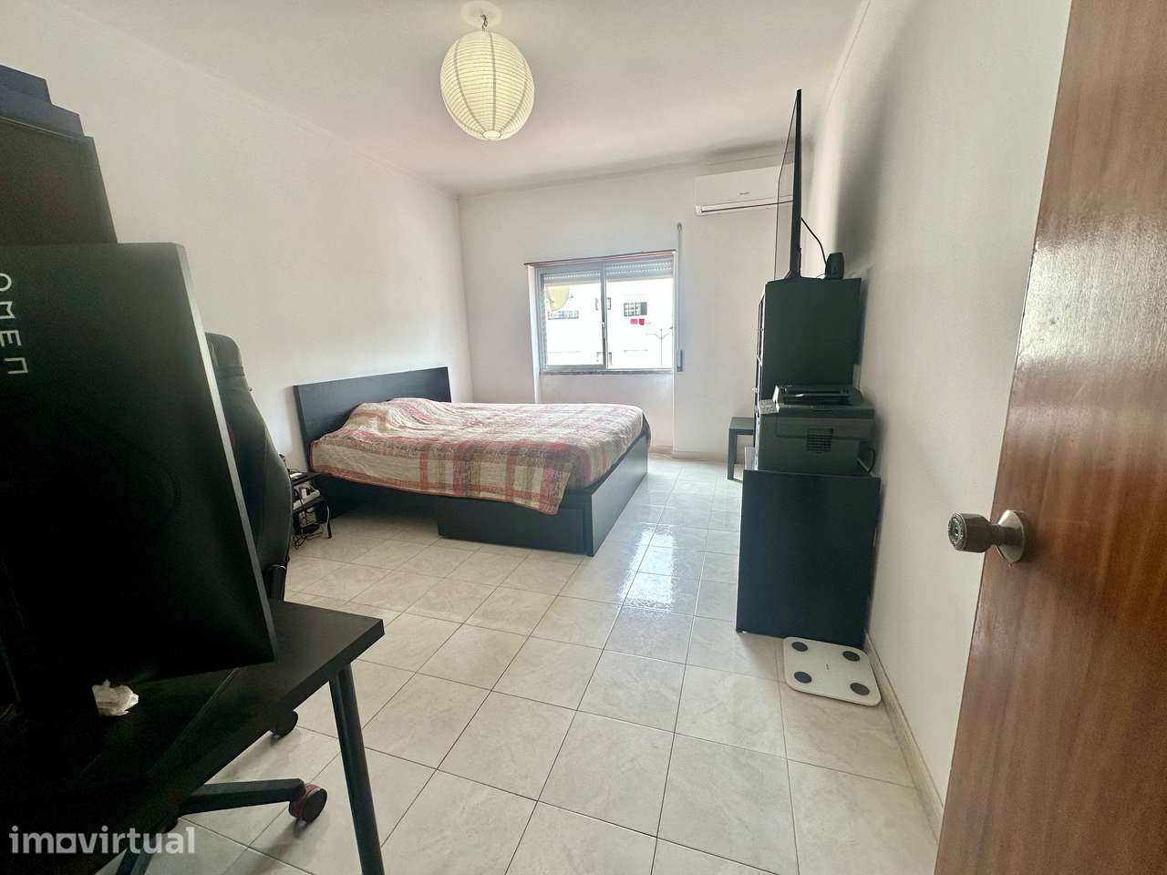 Apartamento T2, 1º Andar, com Varanda e Exposição Nascente-Poente - Grande imagem: 5/16