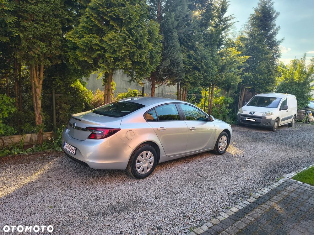 Opel Insignia 1.8 - 3