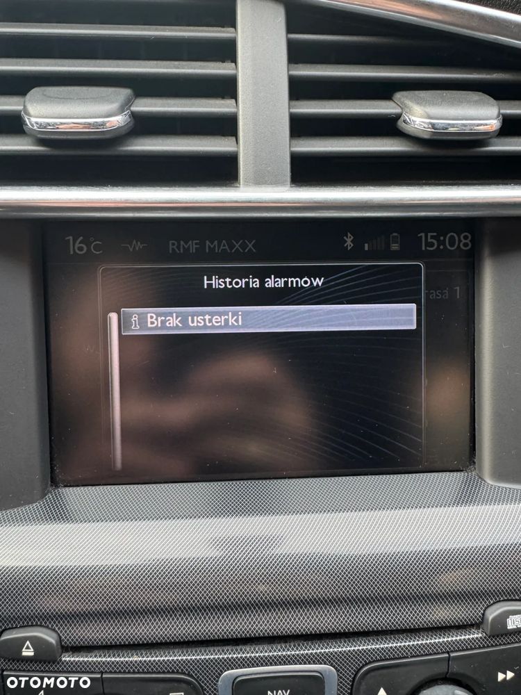 Citroën C4 e-HDi 115 Selection - 28