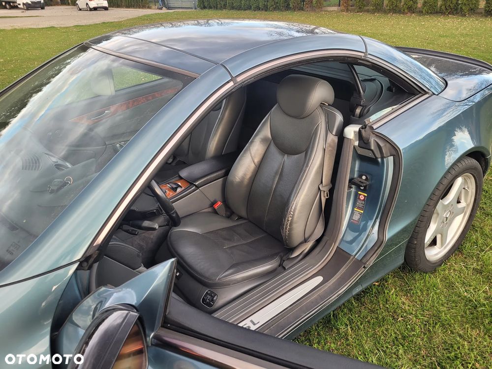 Mercedes-Benz SL - 14