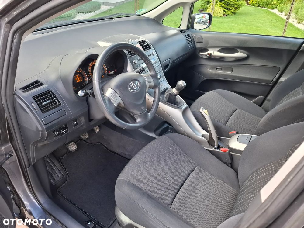Toyota Auris 1.6 VVT-i Luna - 35