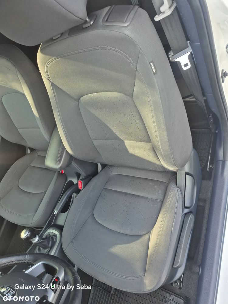 Kia Rio 1.2 Business Line - 10