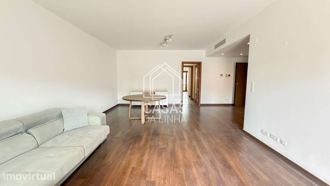 Apartamento T2 em Condomínio Privado com Pisinca - Grande imagem: 5/28