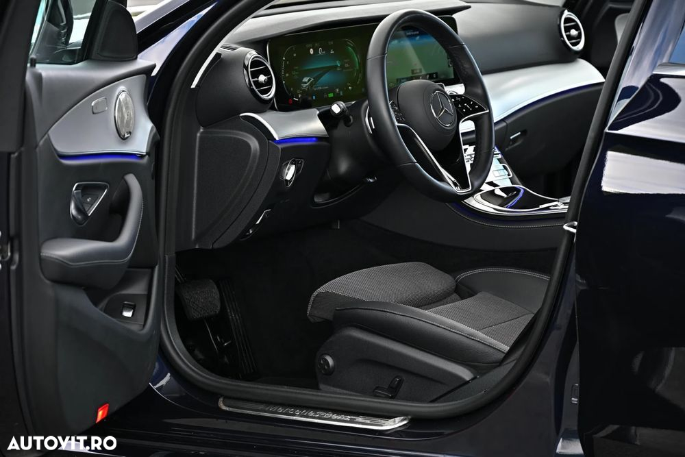Mercedes-Benz E 300 Hybrid de T-Modell 4MATIC Aut. - 21