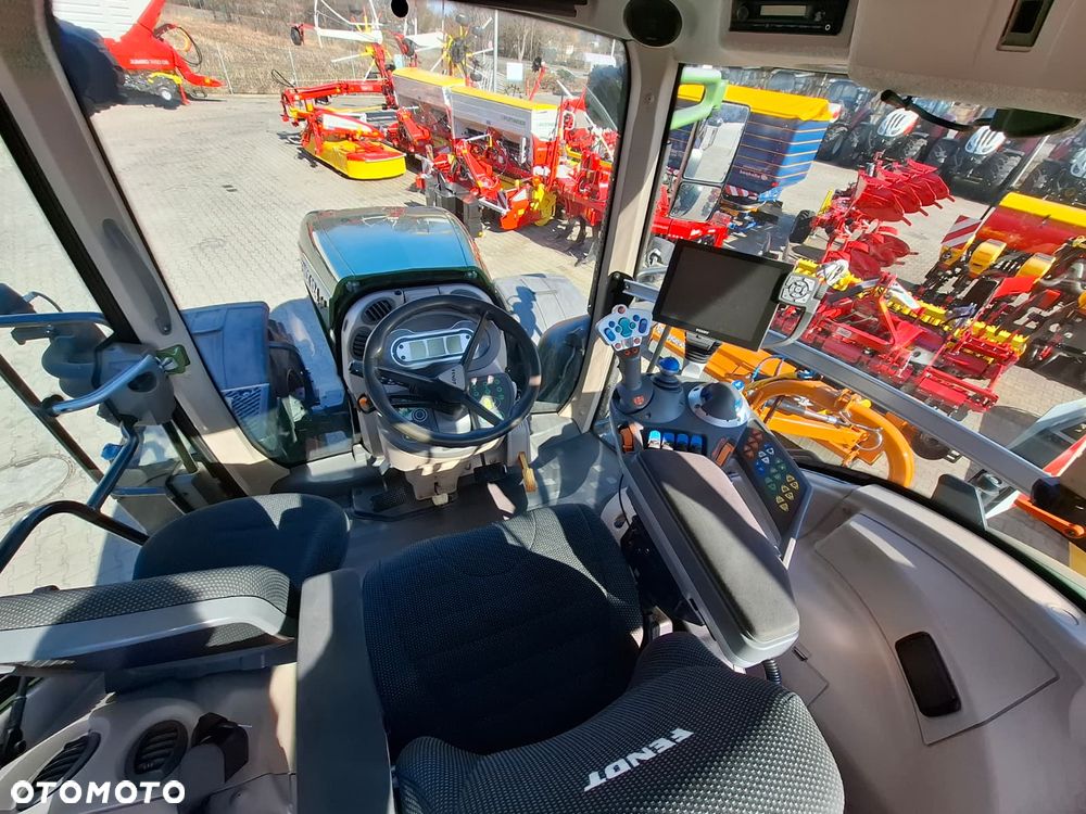 Fendt Vario 824 Profi Plus - 12