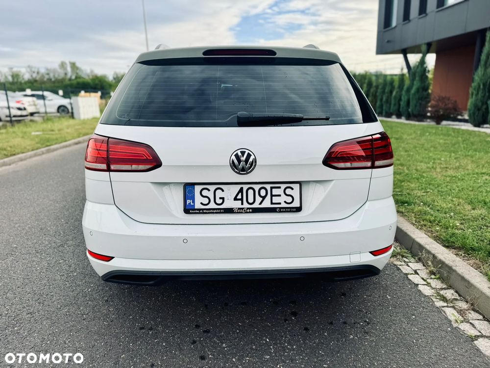 Volkswagen Golf 1.6 TDI (BlueMotion Technology) Trendline - 12