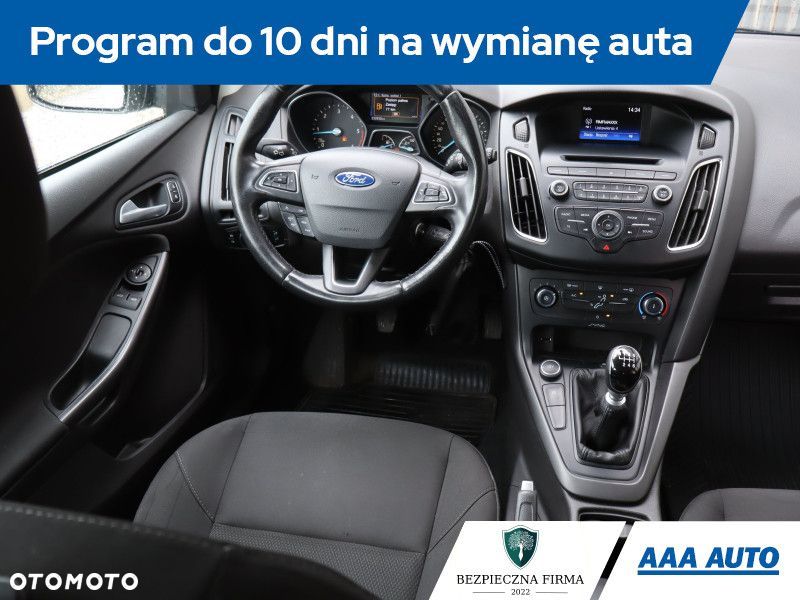 Ford Focus - 9