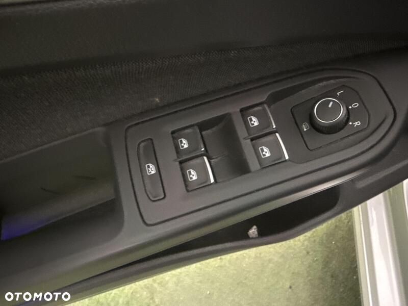 Volkswagen Golf 1.5 TSI EVO Life - 12