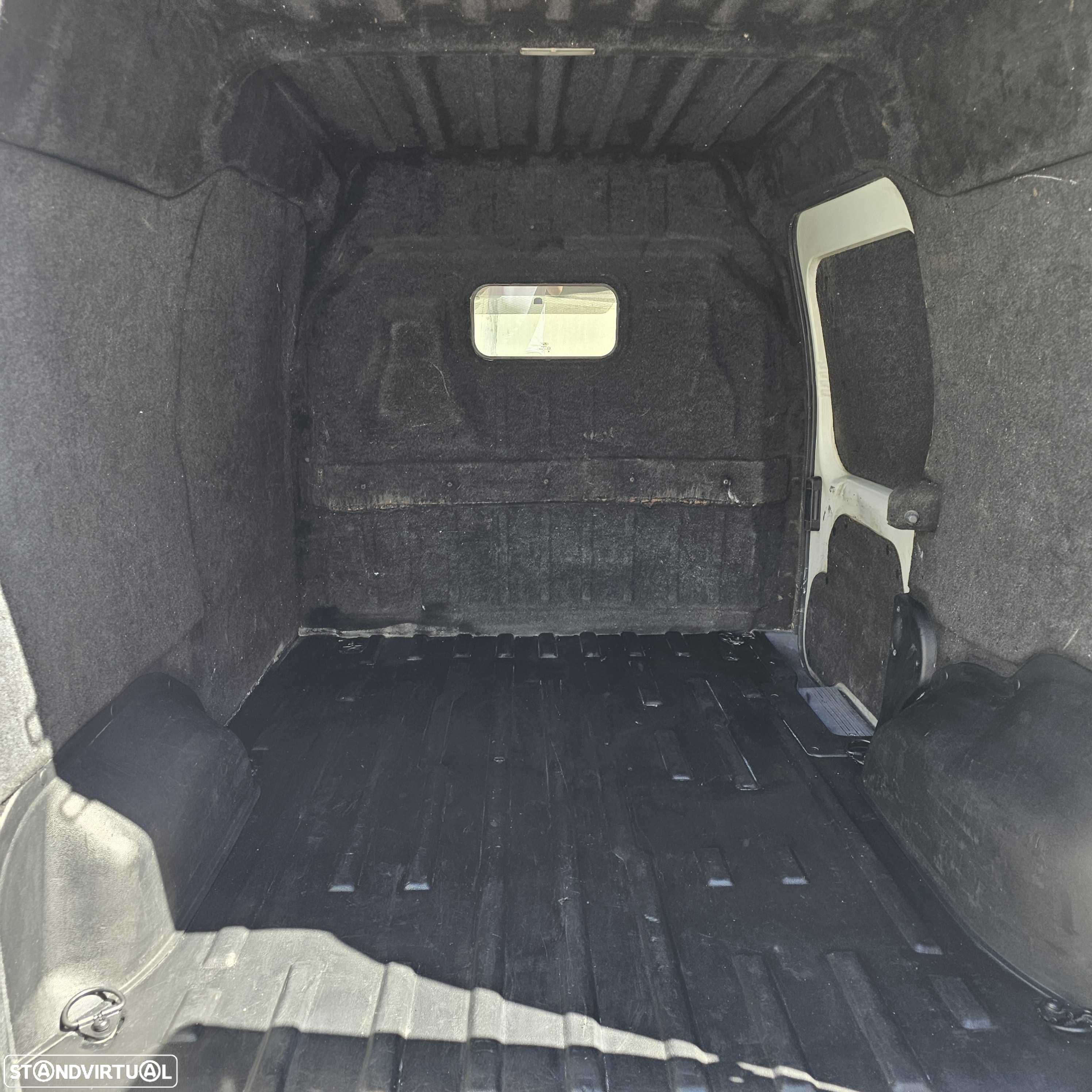 Ford connect tecto alto - 18