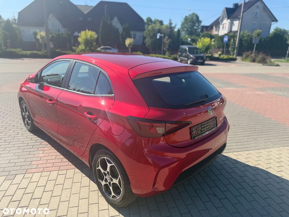 MG MG3 1.5 Excite - 6