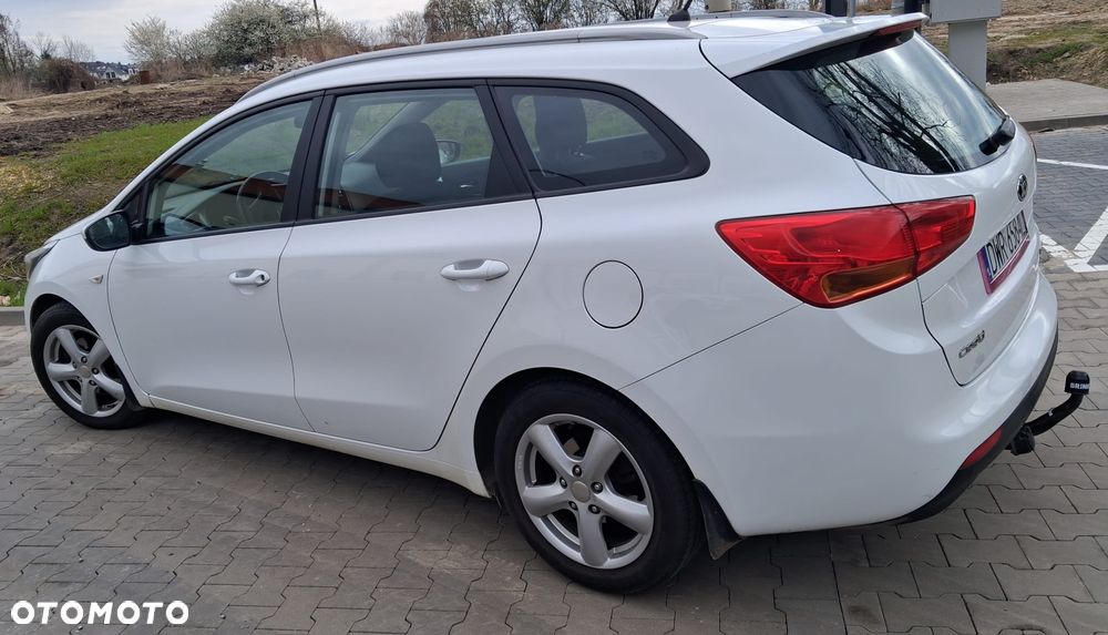Kia Ceed 1.6 CRDi L - 5