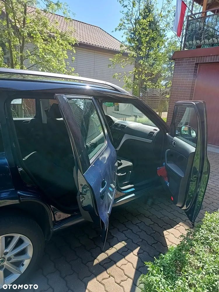Skoda Yeti 2.0 TDI DPF 4x2 Elegance Green tec - 5