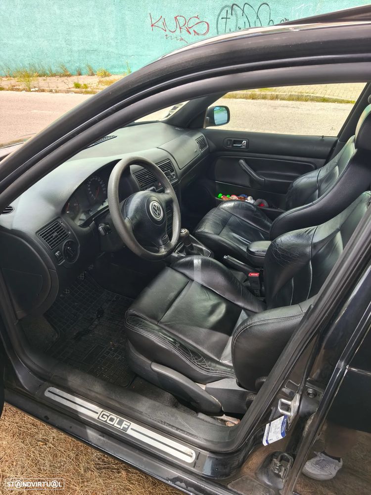 VW Golf 1.9 TDi Highline - 10