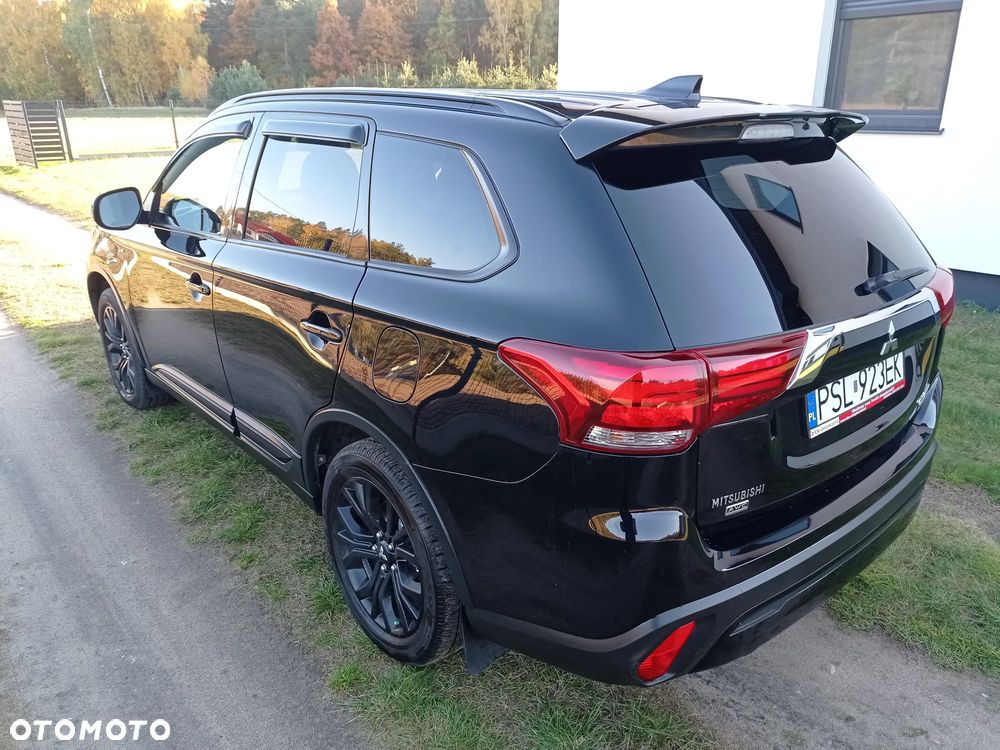 Mitsubishi Outlander - 19