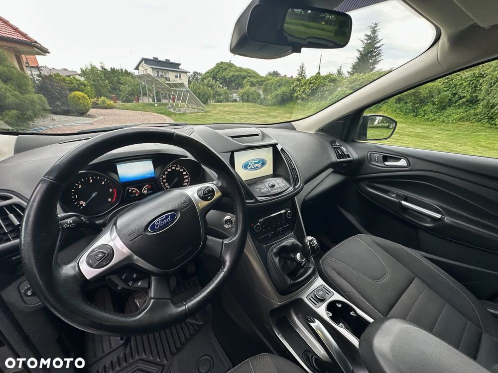 Ford Kuga 2.0 TDCi 2x4 SYNC - 30