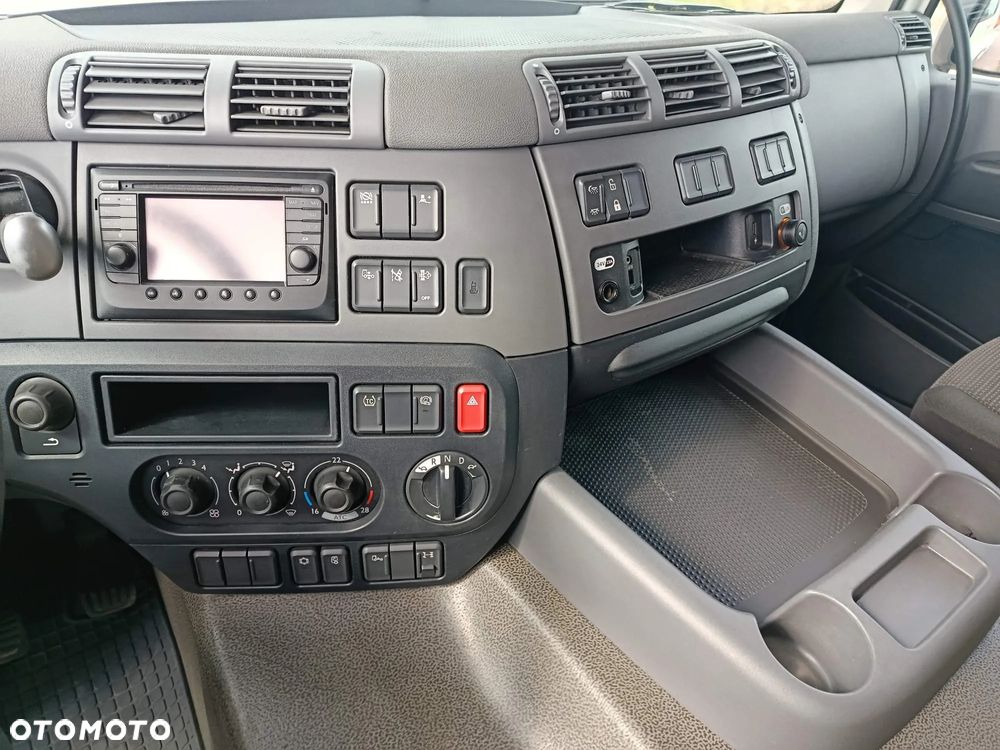 DAF CF 400 - 9
