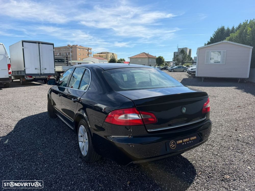 Skoda Superb 1.6 TDI Ambition - 5