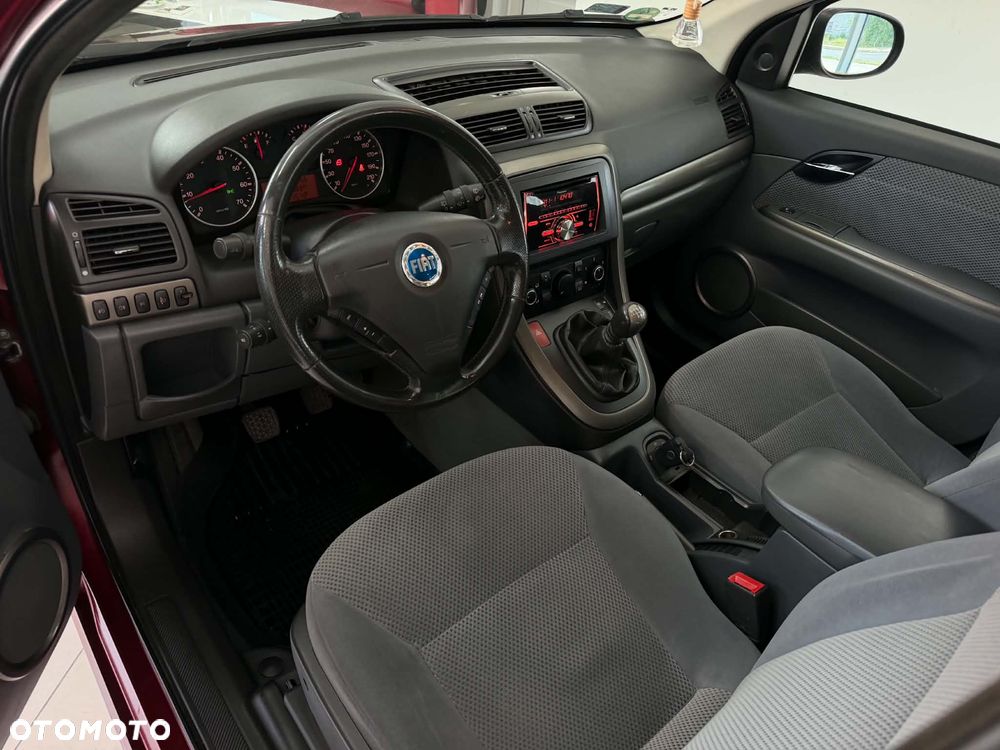Fiat Croma 1.8 16V Business - 4