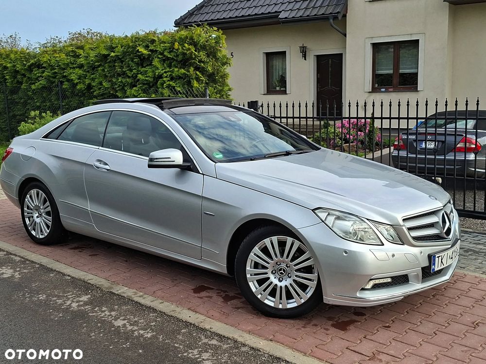 Mercedes-Benz Klasa E 200 CGI BlueEFFICIENCY Automatik Avantgarde - 7