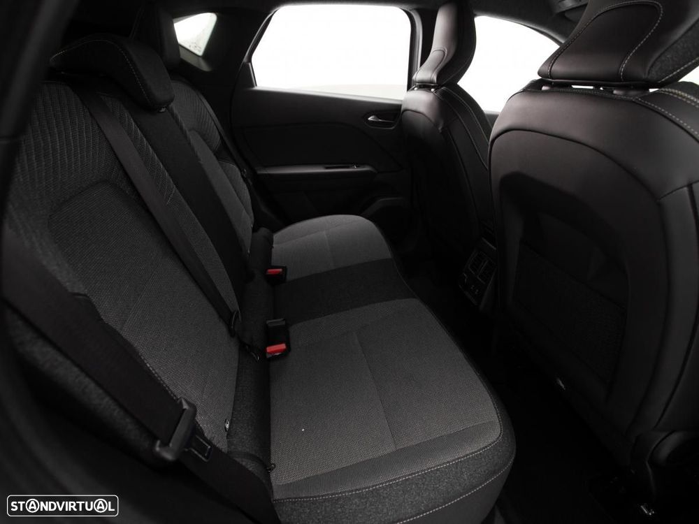 Renault Captur 1.3 TCe Techno EDC - 12