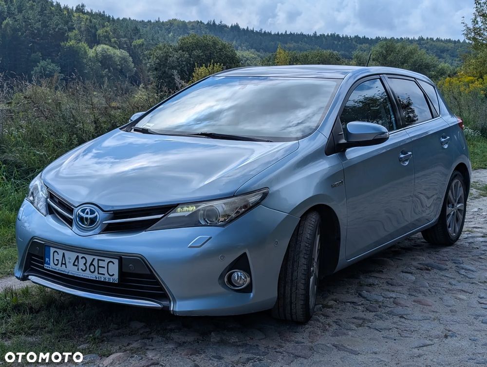 Toyota Auris - 1