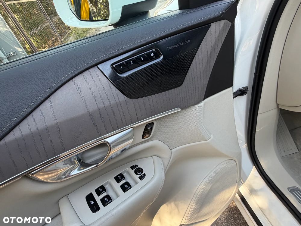 Volvo XC 90 D5 AWD Inscription - 29