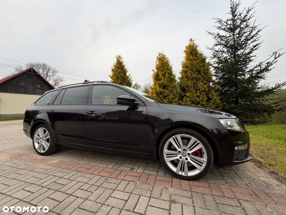 Skoda Octavia 2.0 TDI RS - 10