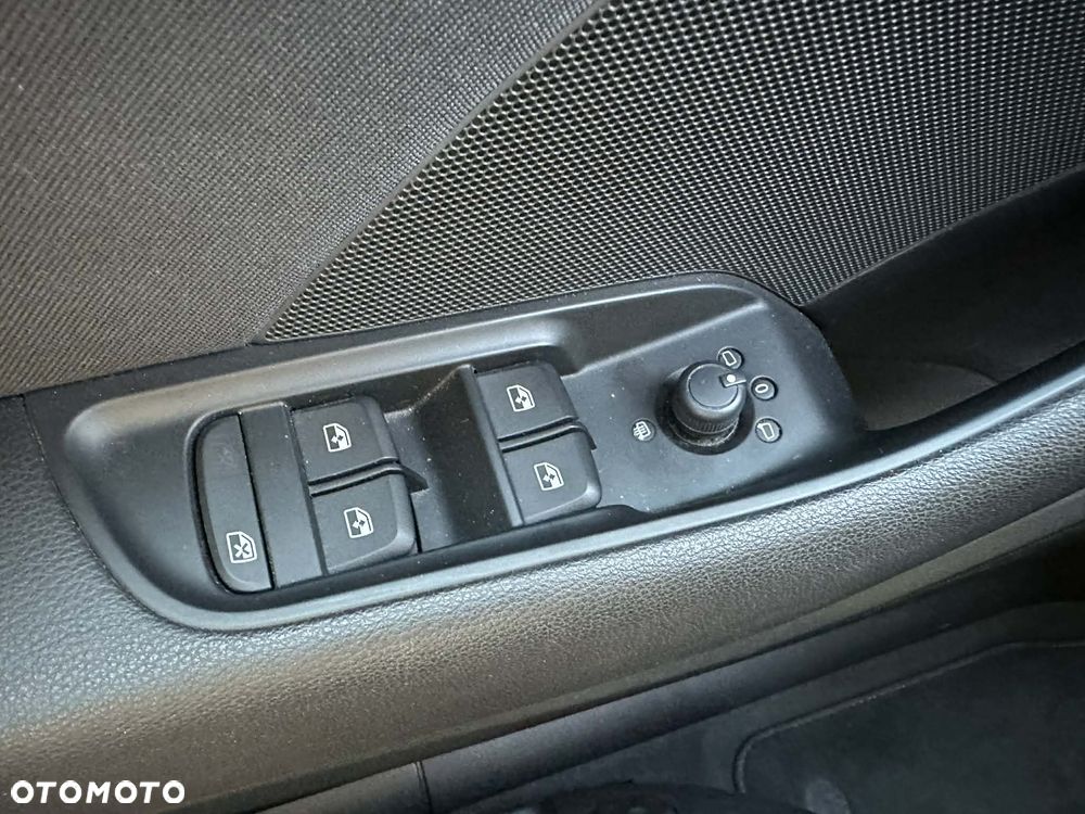Audi A3 Sportback 1.0 TFSI S tronic - 11