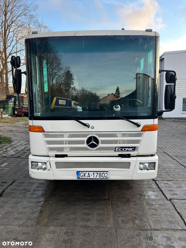 Mercedes-Benz ECONIC - 1
