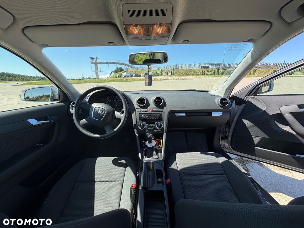 Audi A3 Sportback - 8