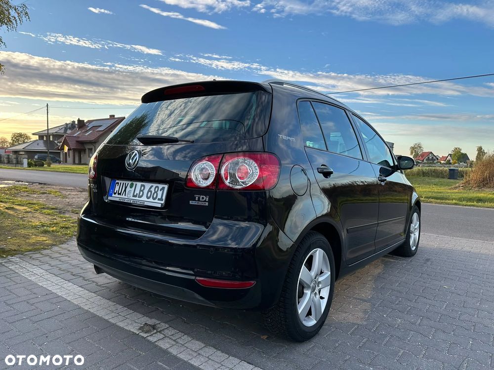 Volkswagen Golf Plus 2010 photo 2