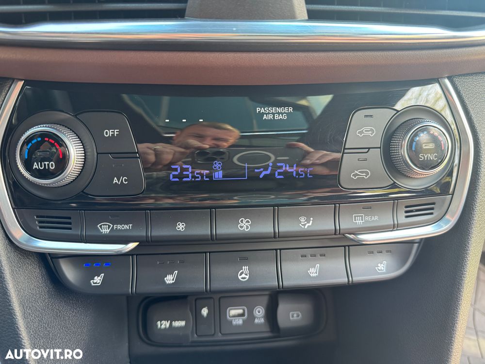 Hyundai Santa Fe Grand 2.2 CRDI 4WD Automatik Premium - 12