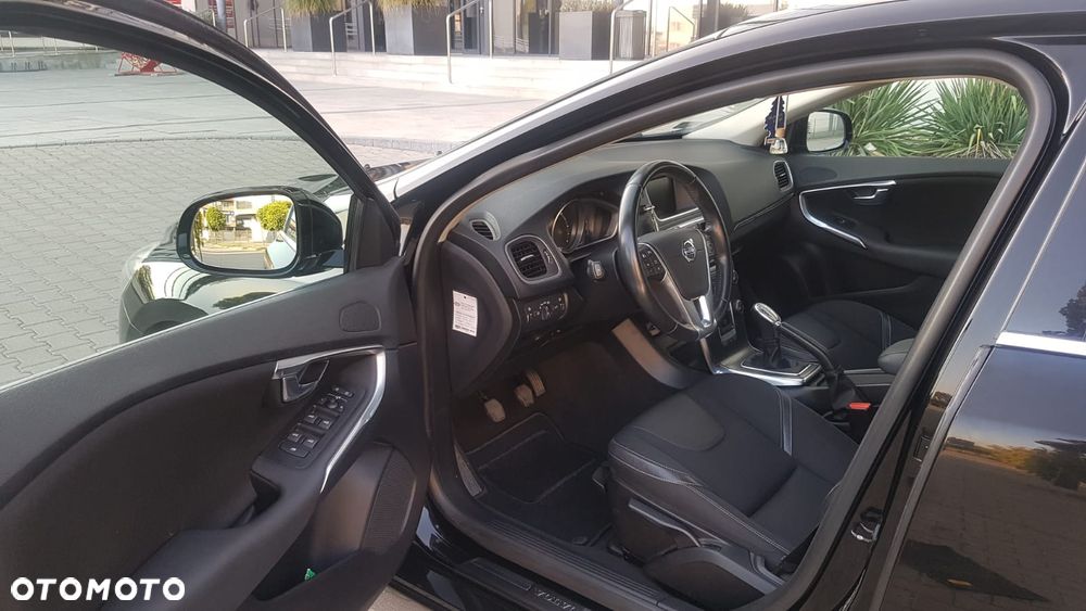 Volvo V40 D2 Base - 8