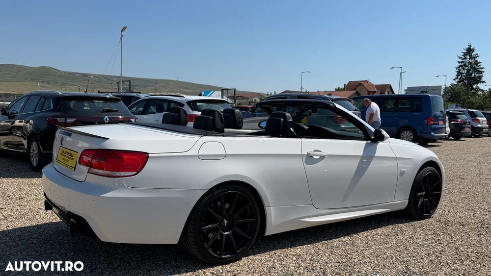 BMW Seria 3 320i M Sport Edition - 16