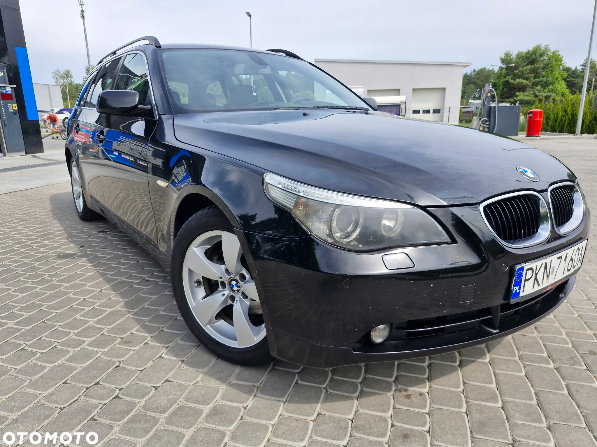 BMW Seria 5 525d Touring - 2