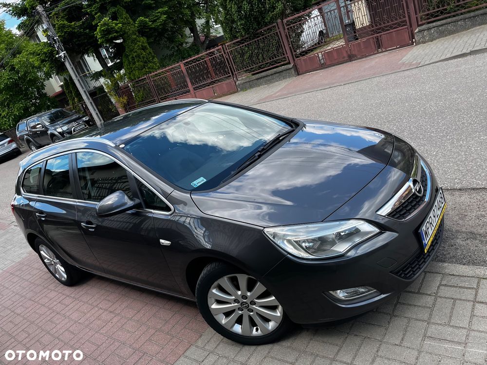 Opel Astra 1.4 T Cosmo - 3