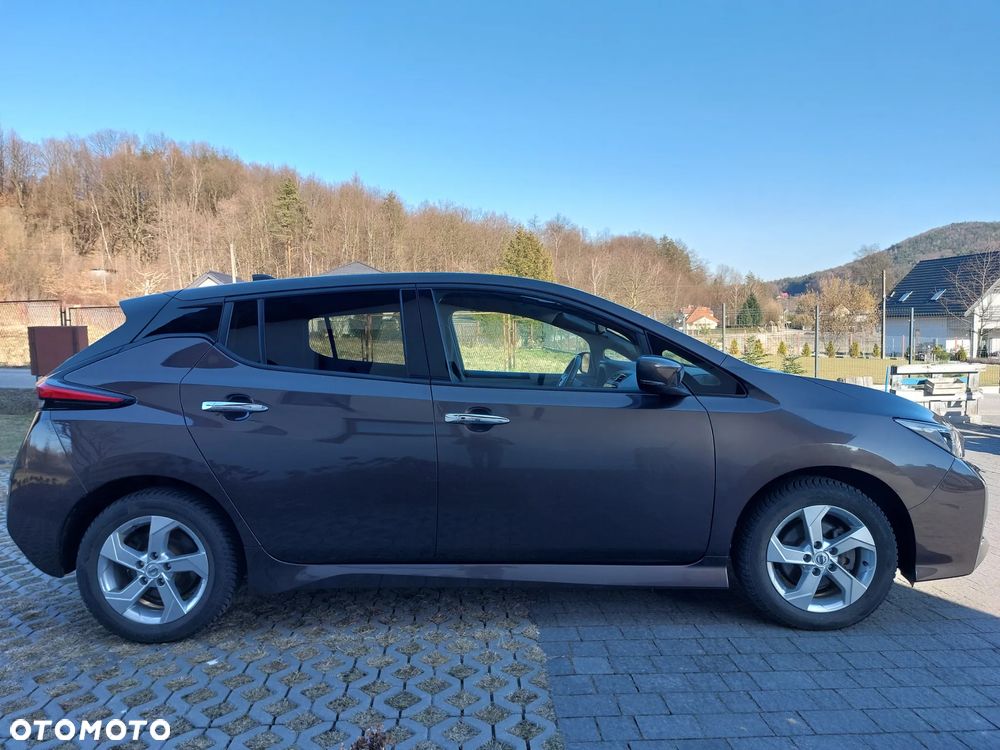 Nissan Leaf 40 kWh N-Connecta - 7