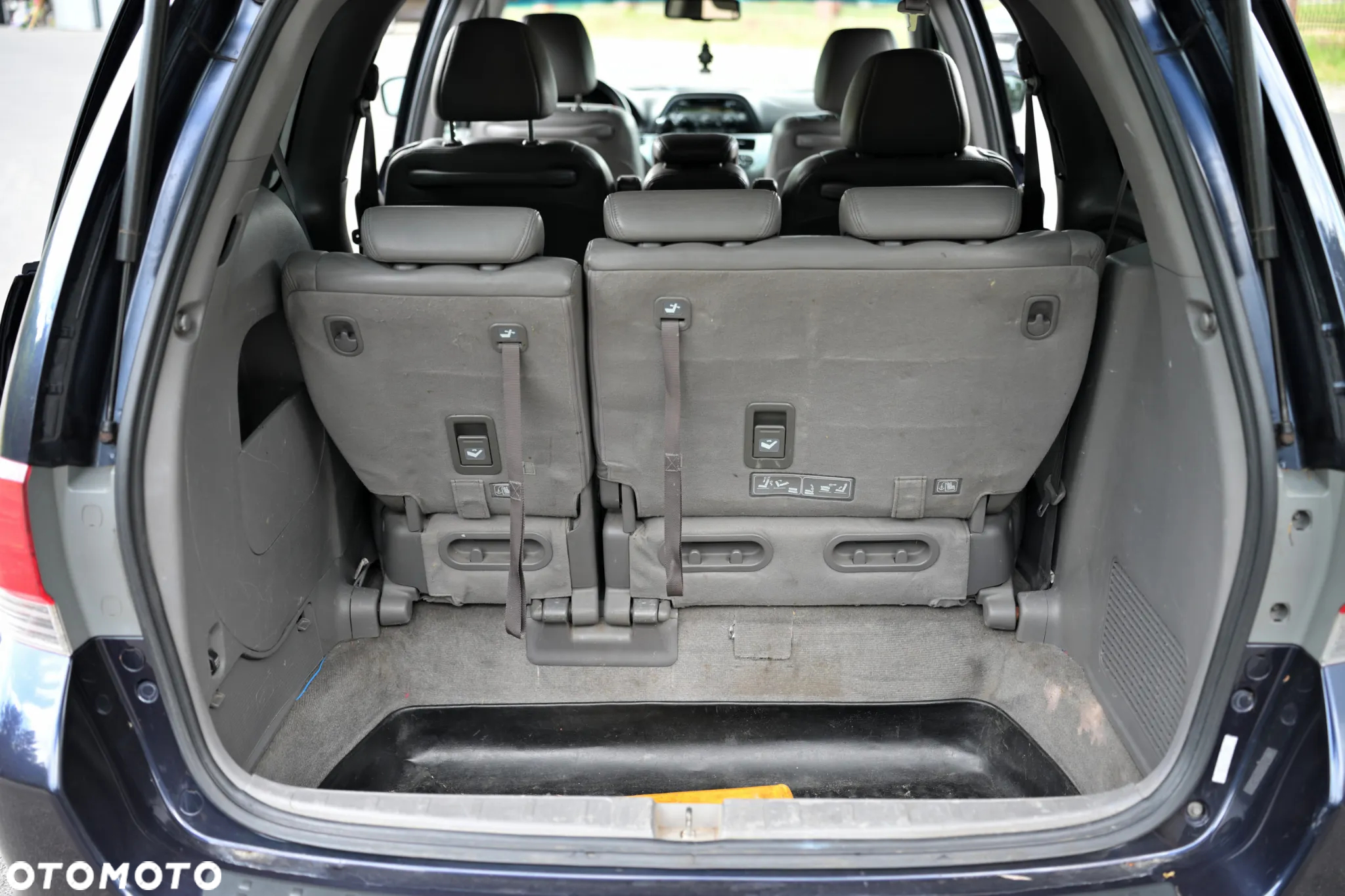 Honda Odyssey 3.5 LX - 20