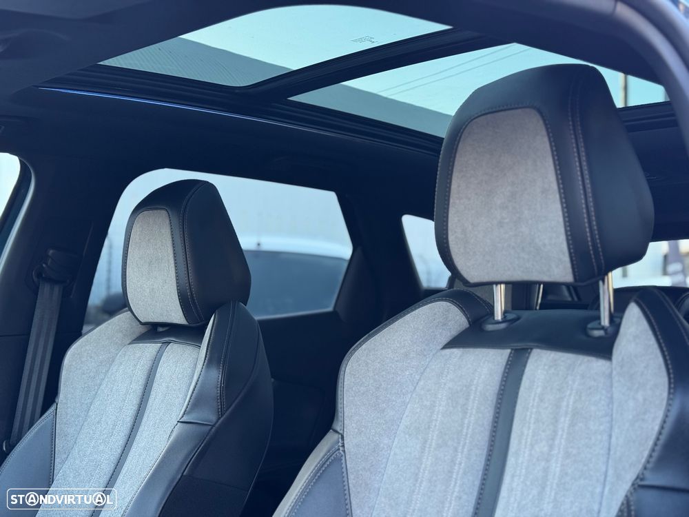 Peugeot 3008 1.6 Hybrid4 GT Pack e-EAT8 - 23