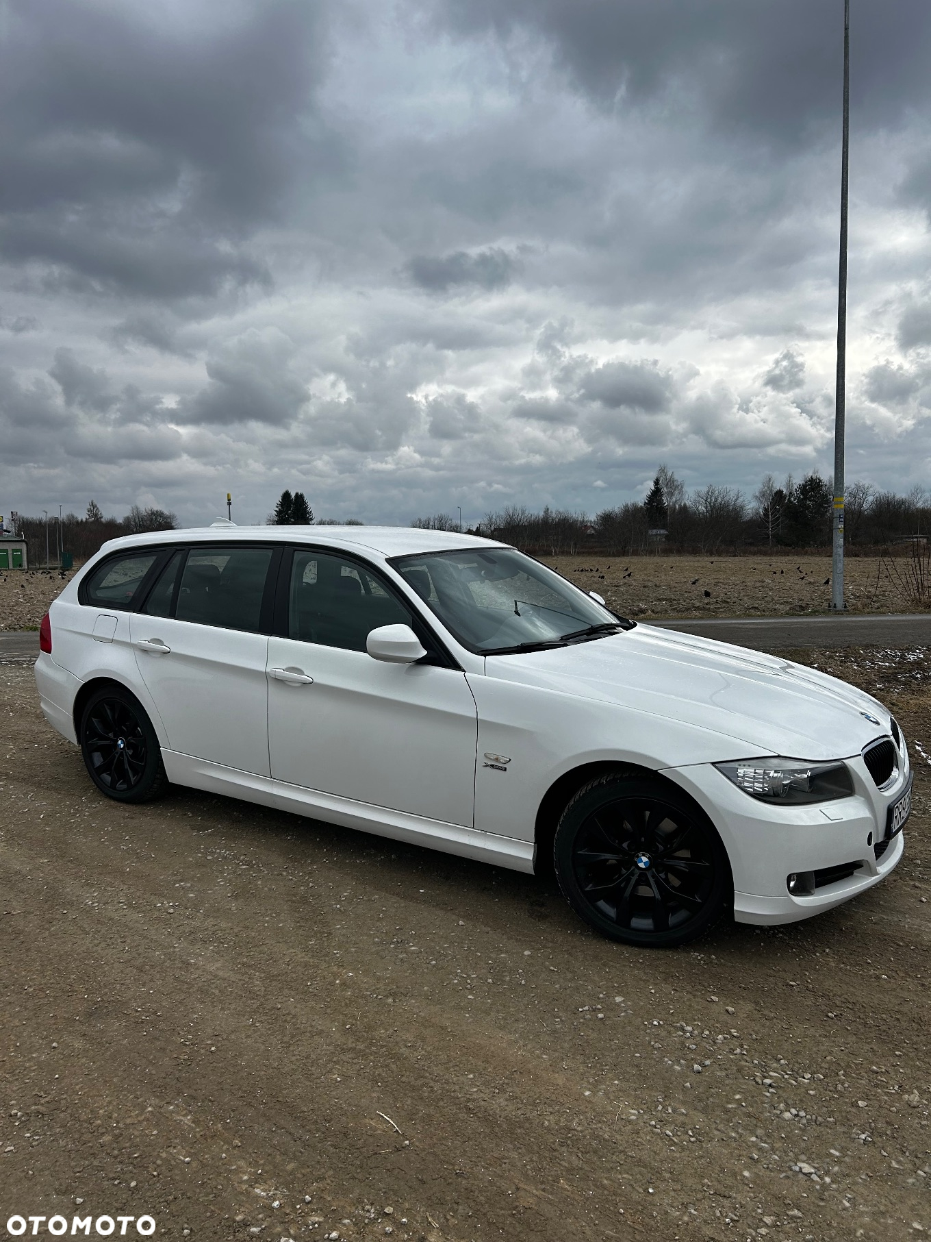 BMW Seria 3 320d Touring xDrive - 21