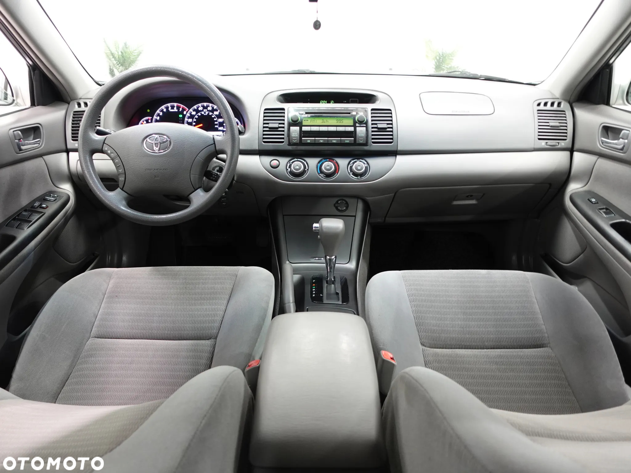 Toyota Camry 2.4 VVT-i - 32