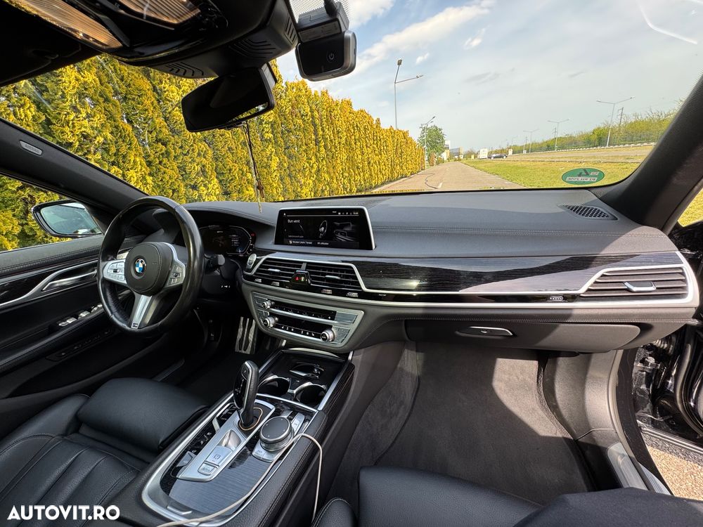 BMW Seria 7 - 17