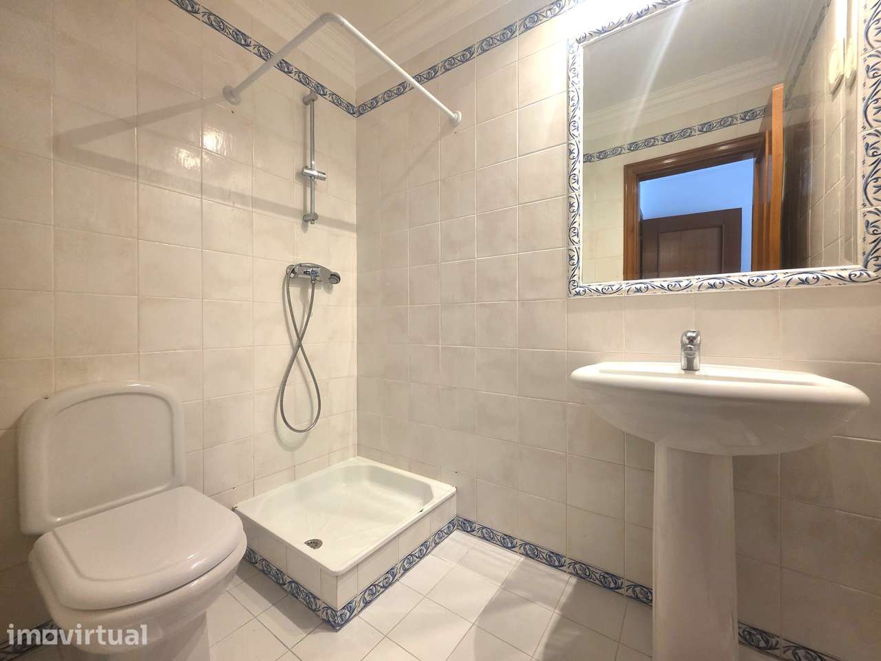 Excelente Apartamento T3- Santa Marta do Pinhal - Grande imagem: 5/40