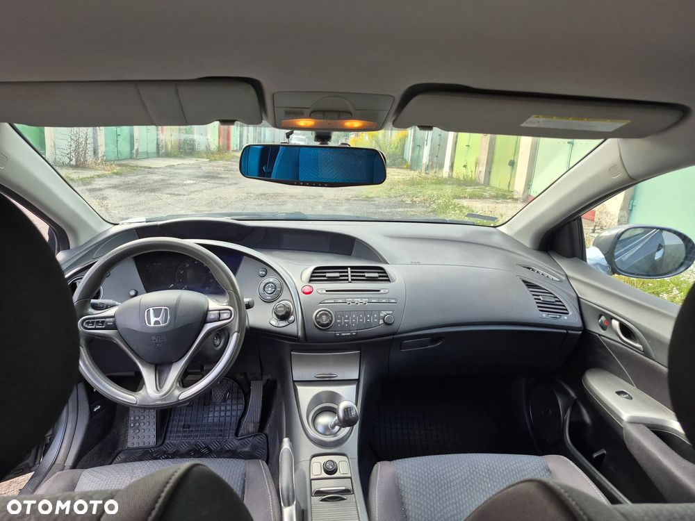 Honda Civic 1.8 Comfort - 10