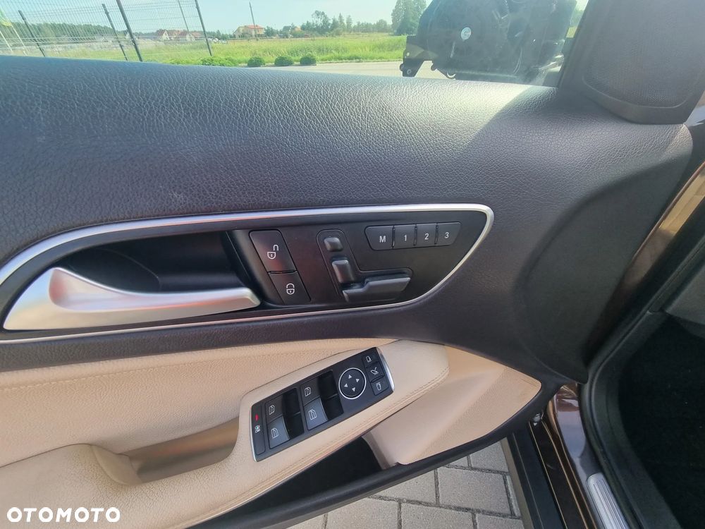 Mercedes-Benz GLA 200 (CDI) d 7G-DCT - 11