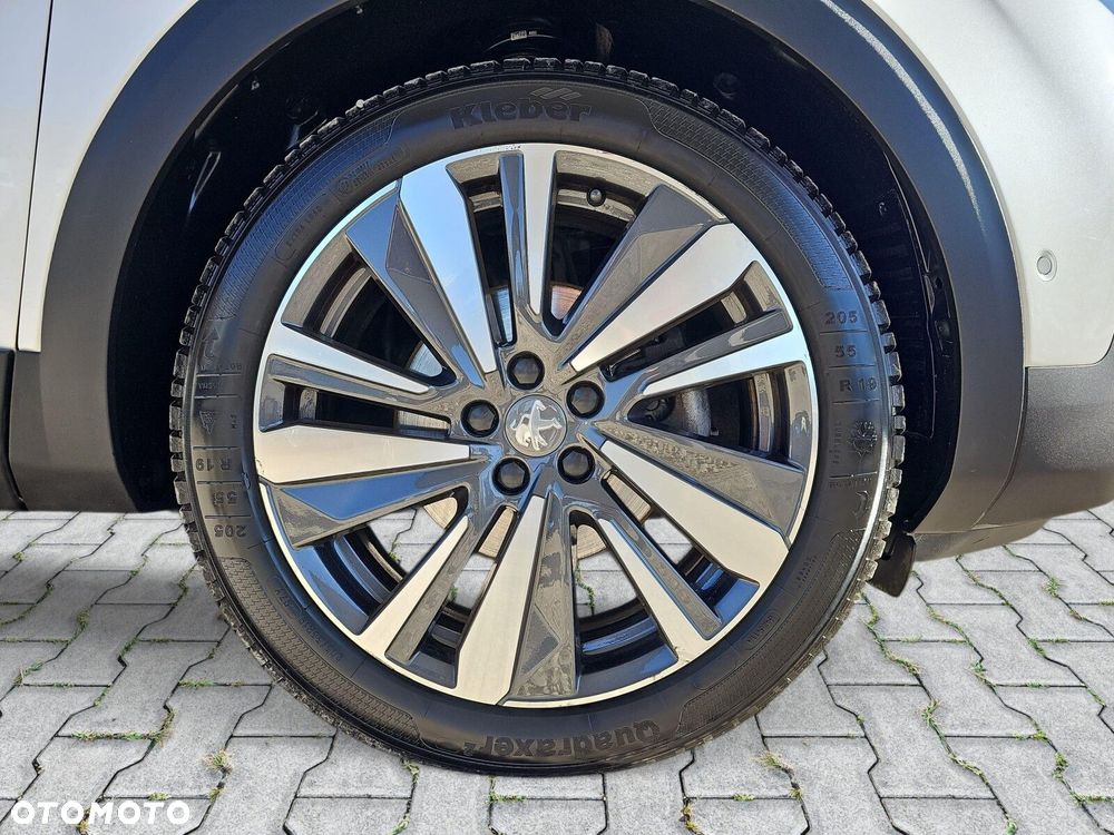 Peugeot 5008 - 13