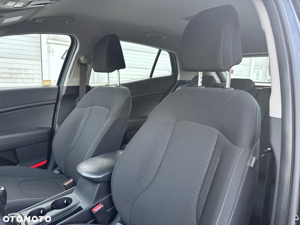 Kia Sportage 1.6 T-GDI M 2WD - 11