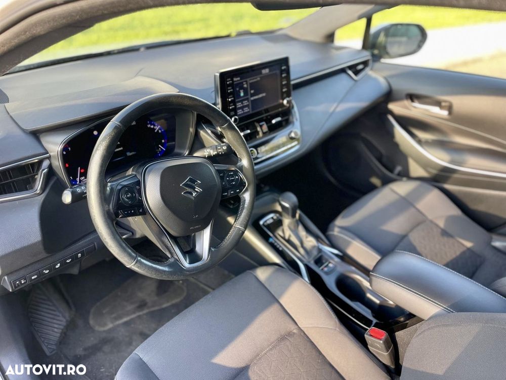 Suzuki Swace 1.8 E-CVT HEV Spirit - 4