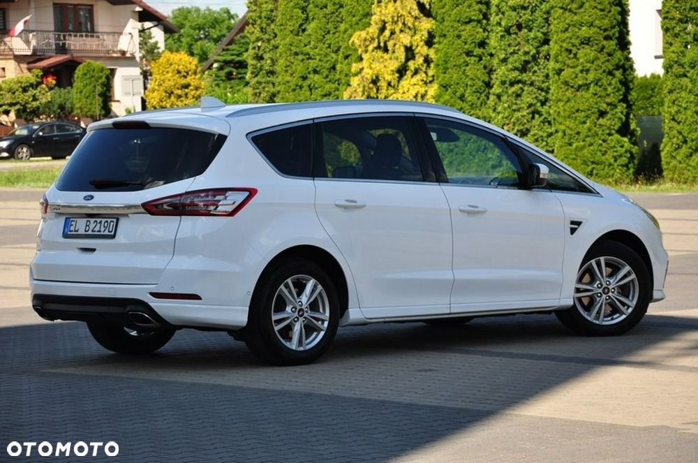 Ford S-Max - 15