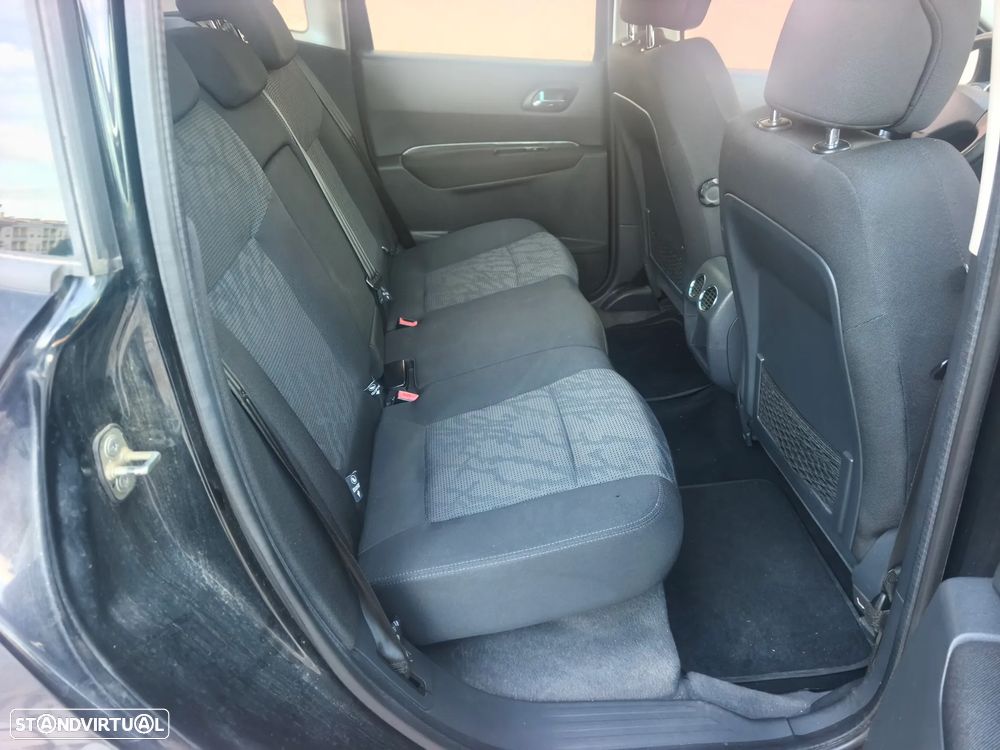 Peugeot 3008 1.6 e-HDi Allure CMP6 - 28